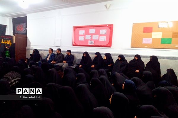 جلوه‌هایی از ارادت دانش‌آموزان مدارس قم به اهل بیت(ع) و شهدا-2