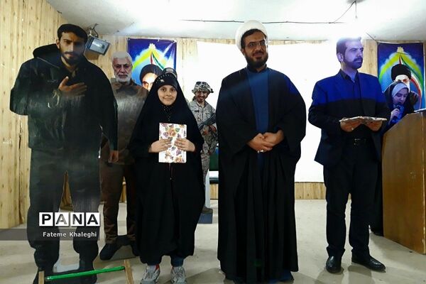 بازدید ازنمایشگاه رویدادآخراشه در سالن اجتماعات قدسیه شهرستان دماوند