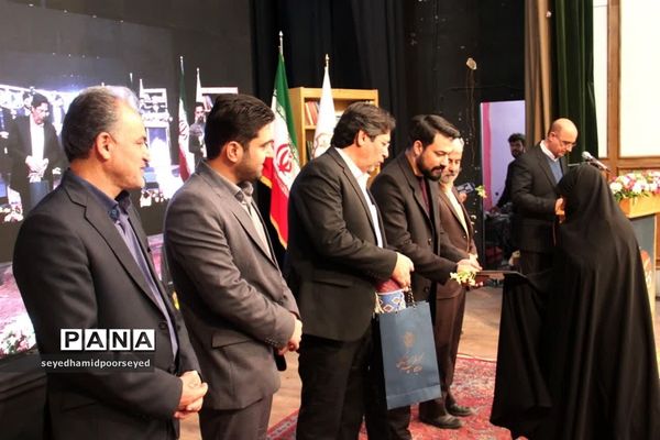 دهمین کنگره سراسری شعر کویربه میزبانی ابرکوه