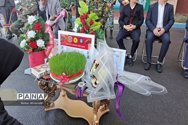 آیین تجلیل از دانش‌آموز رباط‌کریمی و صاحب مدال طلای جهان در مسابقات کاراته ۲۰۲۳ گرجستان