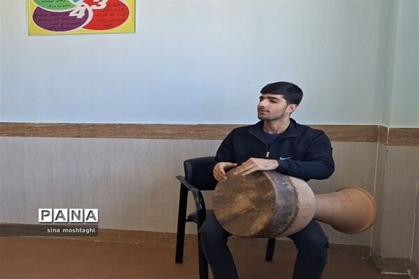 اجرای طرح شهید طوقانی با هدف آشنایی دانش‌آموزان پسر دوره دوم ابتدایی با ورزش زورخانه‌ای