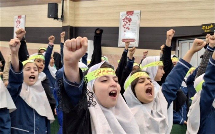 همه ملت ایران حاج قاسم هستند