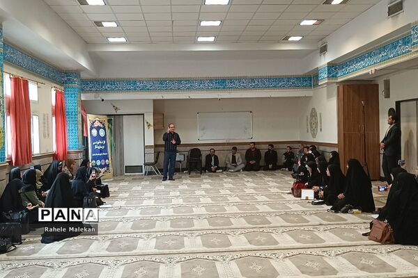 آغاز کارگاه‌های آموزشی مربیان پیشتاز شهرستان شهریار