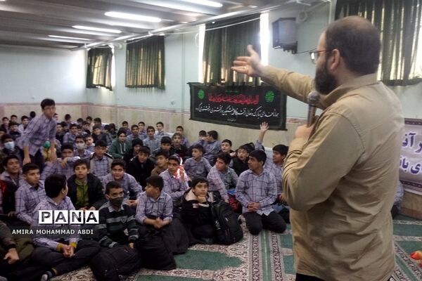 اجتماع فرزندان حاج قاسم و افتتاحیه طرح لاله‌های روشن در کهریزک