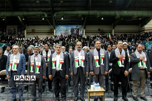 اجتماع بزرگ دختران حاج قاسم