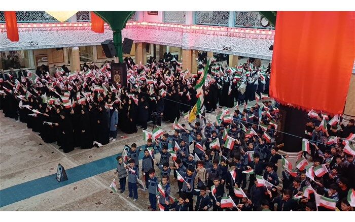 تجمع دانش‌آموزان زنجانی در چهارمین سالگرد شهادت سردار سلیمانی/فیلم