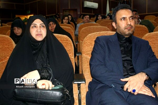 تقدیر از برگزیدگان مسابقه «گزارشگر اربعین باشید»