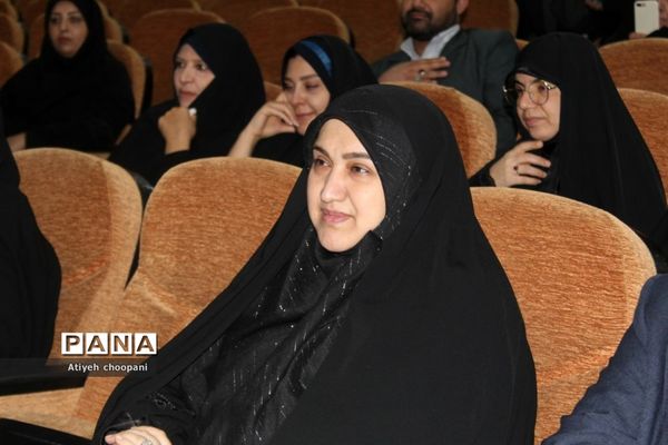 تقدیر از برگزیدگان مسابقه «گزارشگر اربعین باشید»