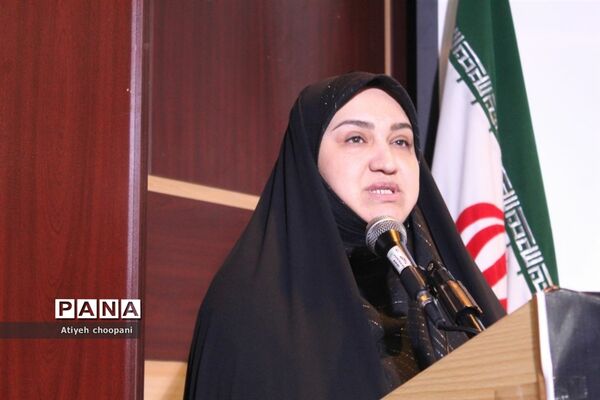 تقدیر از برگزیدگان مسابقه «گزارشگر اربعین باشید»