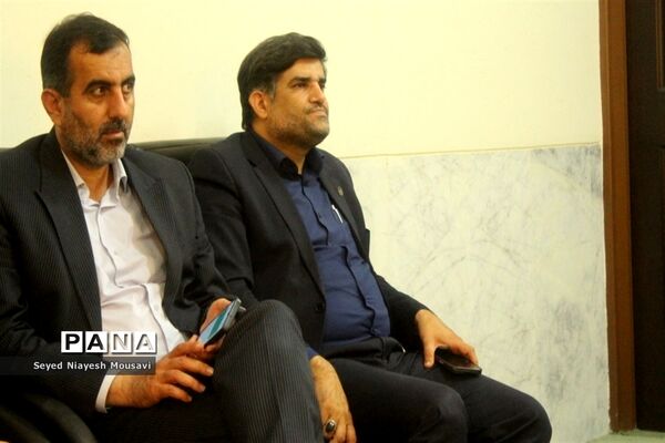 دیدار شورای معاونان آموزش و پرورش استان بوشهر با نماینده ولی فقیه در استان و امام جمعه بوشهر
