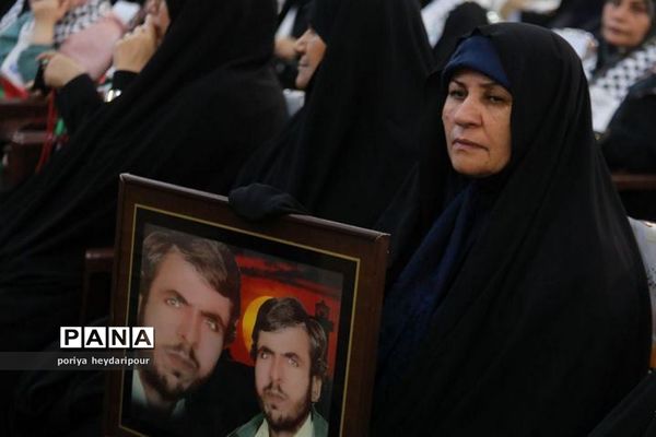 مراسم یادواره ۵٨۶ شهید شهرستان بوشهر