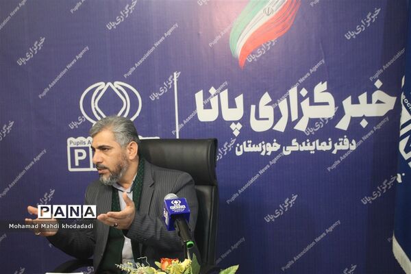 نشست خبری مدیر هسته گزینش اداره کل آموزش و پرورش خوزستان