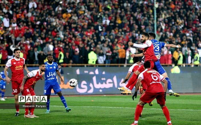 تأکید فدراسیون بر اصلاح قرارداد 6 بازیکن سپاهان