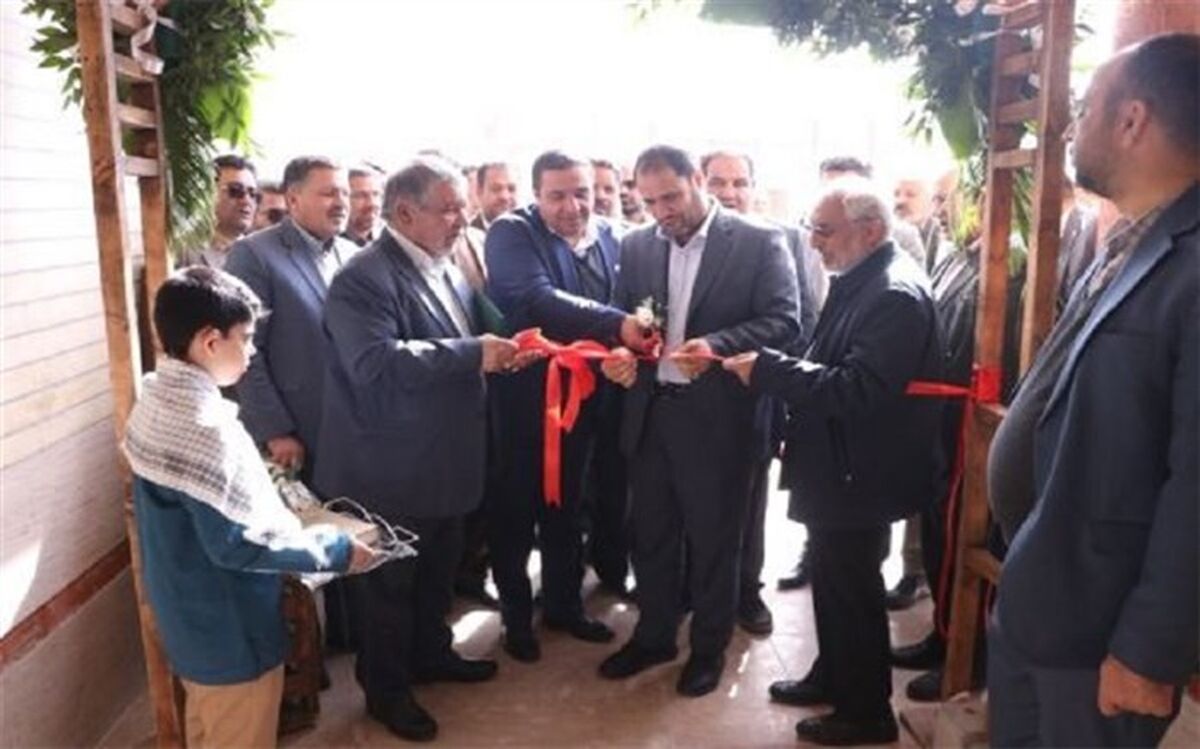دبیرستان پسرانه خیّرساز ۱۲ کلاسه «صفری» کرمان به بهره‌برداری رسید