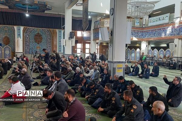 برگزاری مراسم نهم دی ماه در مصلای شهرستان پردیس