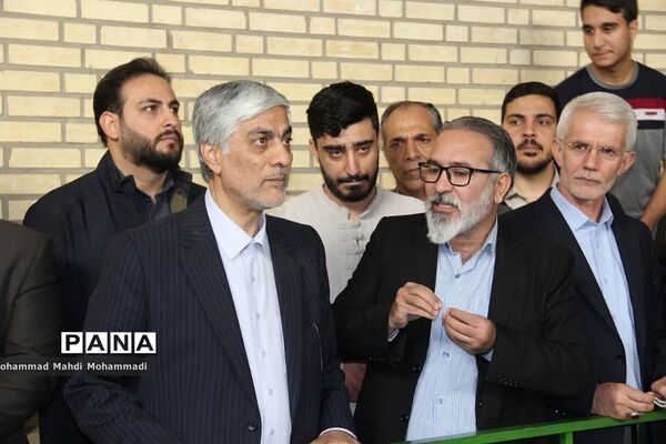 بازدید وزیر ورزش و جوانان از مجموعه‌های ورزشی فشافویه