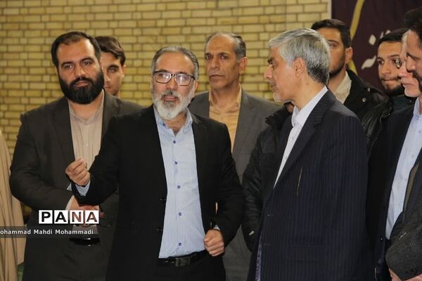 بازدید وزیر ورزش و جوانان از مجموعه‌های ورزشی فشافویه