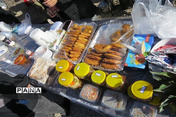 جشنواره غذاهای سنتی شهرستان بجنورد در فرهنگسرای شهروند