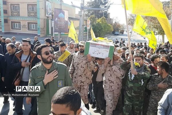 مراسم تشییع پیکر شهید مدافع حرم در شهرستان پیشوا