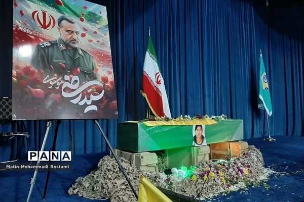 مراسم تشییع پیکر شهید مدافع حرم در شهرستان پیشوا