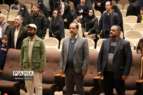 یادواره 12 شهید دانش‌آموز دبستان حضرت خاتم الانبیاء(ص)