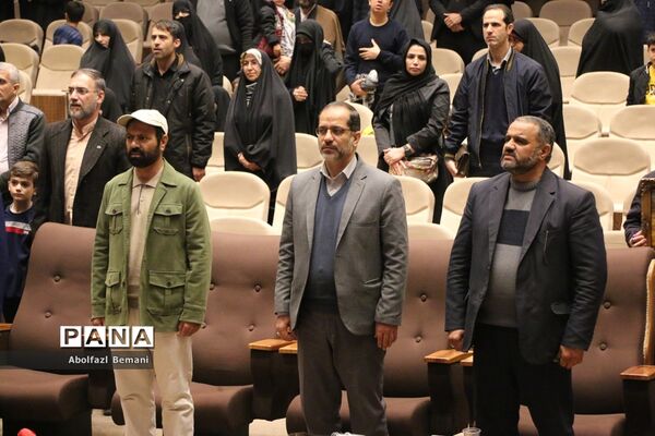 یادواره 12 شهید دانش‌آموز دبستان حضرت خاتم الانبیاء(ص)