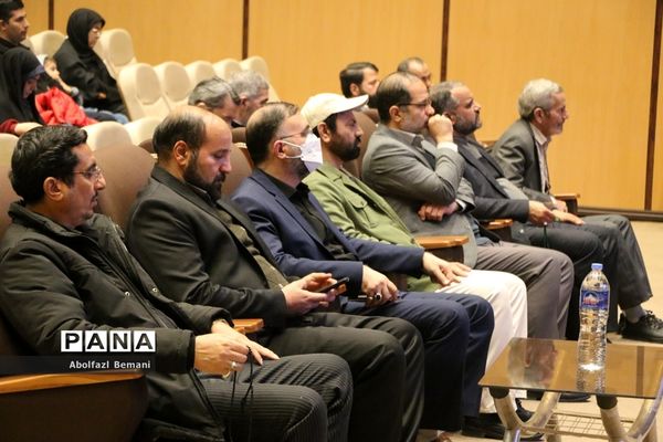 یادواره 12 شهید دانش‌آموز دبستان حضرت خاتم الانبیاء(ص)