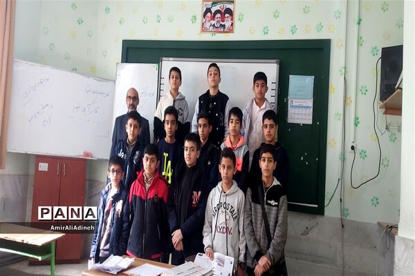 برگزاری کارگاه آموزش خبرنگاری پسران در خلیل‌آباد