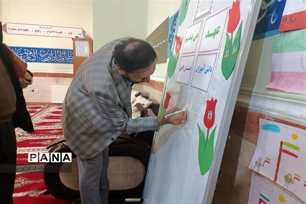 نواختن زنگ بصیرت در مدارس شهرستان قدس