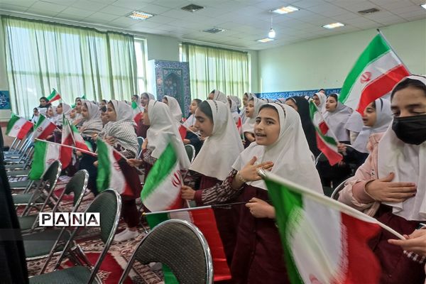 نواختن زنگ بصیرت در مدارس شهرستان قدس