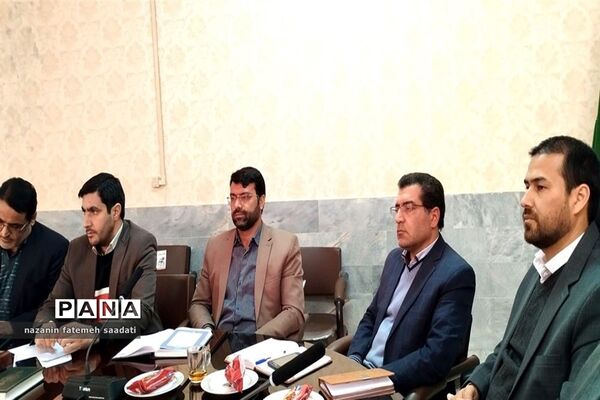 نشست هم اندیشی مدیران و مدیرآموزگاران مدارس حوزه مرکزی شهرستان کلات