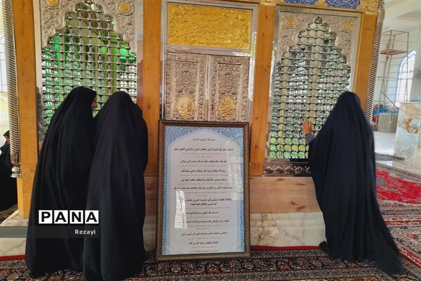 برگزاری  راهپیمایی9 دی با حضور پرشور تعدادی از دانش‌آموزان از دبیرستان غیاثی تا گلزار شهدای جندان