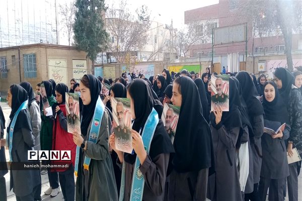 زنگ مقاومت در دبیرستان فاطمه الزهرا شهر سملقان