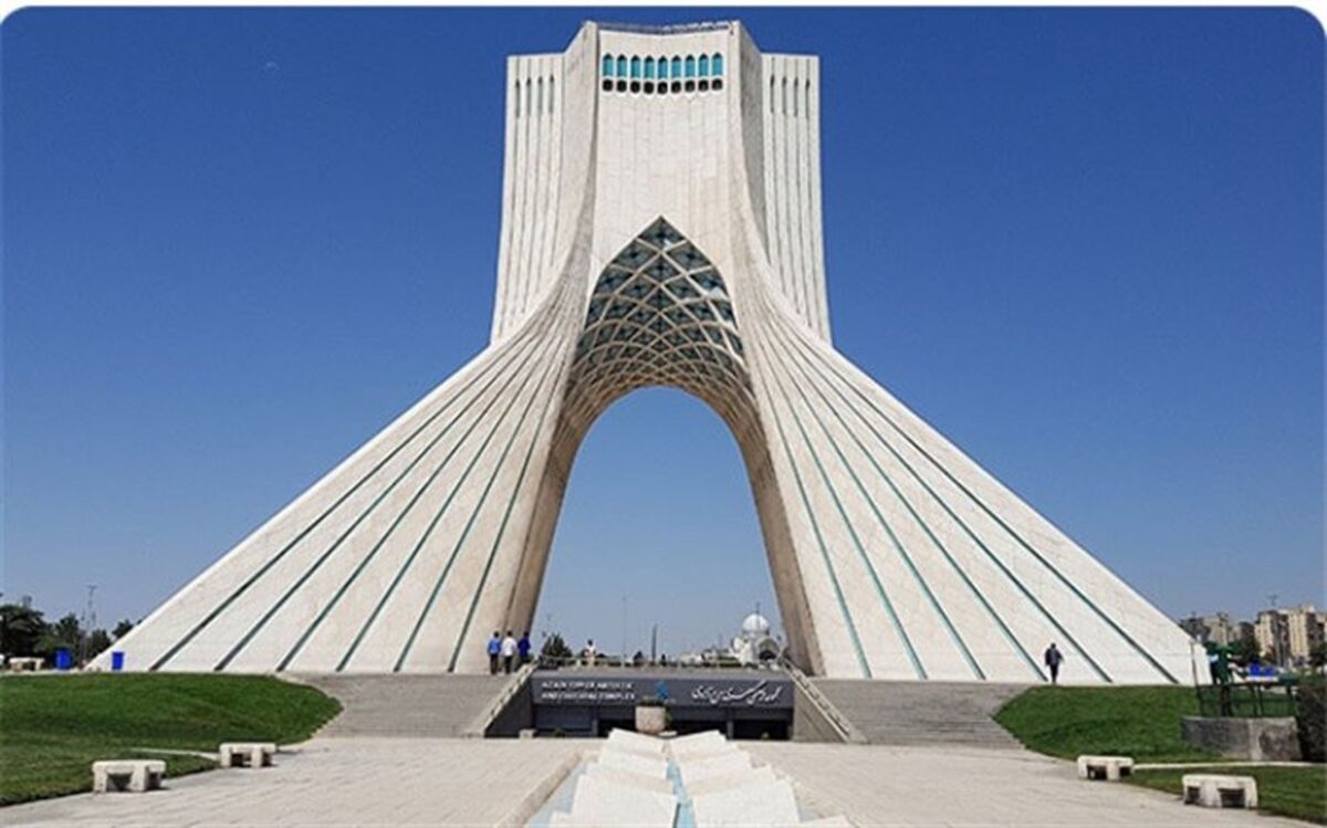 سینما تک برج آزادی راه‌اندازی شد
