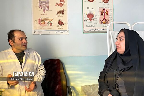 بازدید مراقبان سلامت از مدارس ناحیه یک شهرری