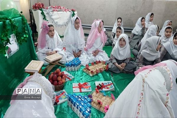 جشن آموزش سی‌‌ وسه روزه قرآن‌کریم درآموزشگاه الله‌اکبر اسلامشهر