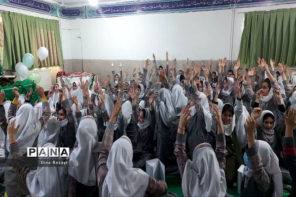 جشن آموزش سی‌‌ وسه روزه قرآن‌کریم درآموزشگاه الله‌اکبر اسلامشهر