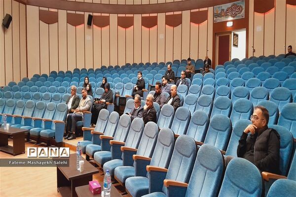 جلسه توجیهی مسئولان با خبرنگاران در راستای انتخابات