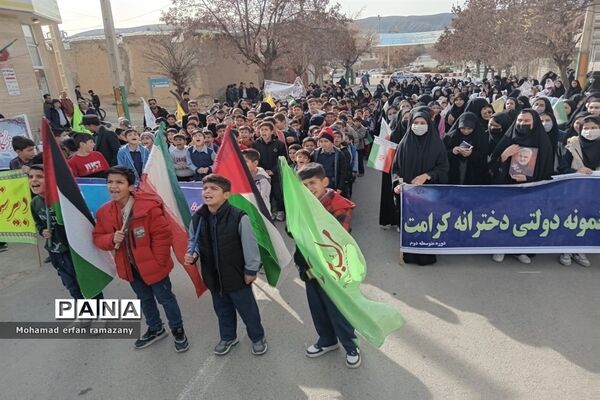 اجتماع بزرگ فرزندان حاج قاسم شهر راز