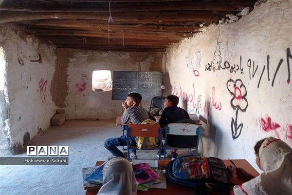 پویش اردوی جهادی مدیریت آموزش و پرورش عشایر فارس