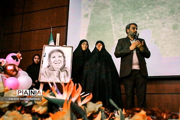 همایش گرامیداشت روز زن و الگوی سوم زن مسلمان در شهرستان‌های استان تهران