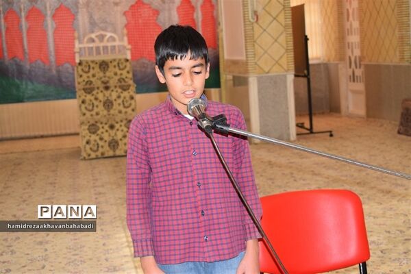 اجتماع دانش‌آموزی فرزندان حاج قاسم سلیمانی در بهاباد