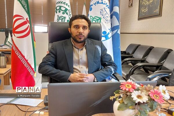 جلسه مسئولان سازمان‌های دانش‌آموزی مناطق 59 گانه فارس