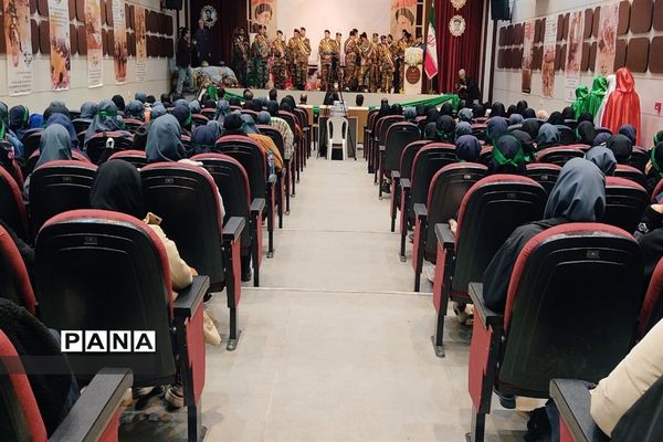 یادواره گرامیداشت هفته مقاومت و چهارمین سالروز شهادت سردار دل‌ها حاج قاسم سلیمانی در قوچان