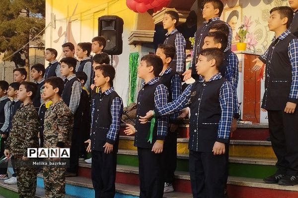 مراسم افتتاحیه زمین چمن مصنوعی آموزشگاه شهید باقری ناحیه دو شهرری