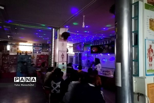 اردوی علمی دانش‌آموزان آموزشگاه علامه‌طباطبایی به پژوهشسرای خواجه نصیر شهرستان پیشوا