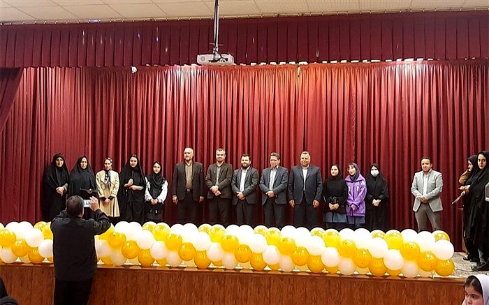 تجلیل از برگزیدگان دوازدهمین جشنواره نوجوان سالم در نیشابور/فیلم