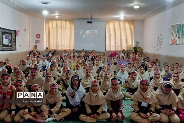 چهارمین سالروز شهادت سردار دلها، در دبستان حاج قاسم سلیمانی زرقان