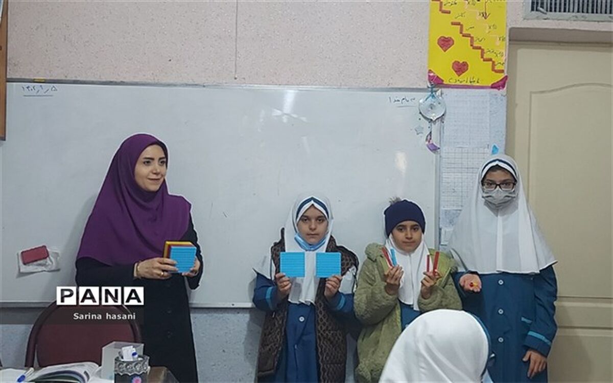 معلمان زن، اهداف تعلیم و تربیت  را در کلاس با فطرت پاک مادرانه پیش می‌برند