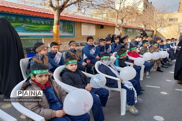آیین نواختن زنگ مقاومت در مدارس ابتدایی خراسان رضوی